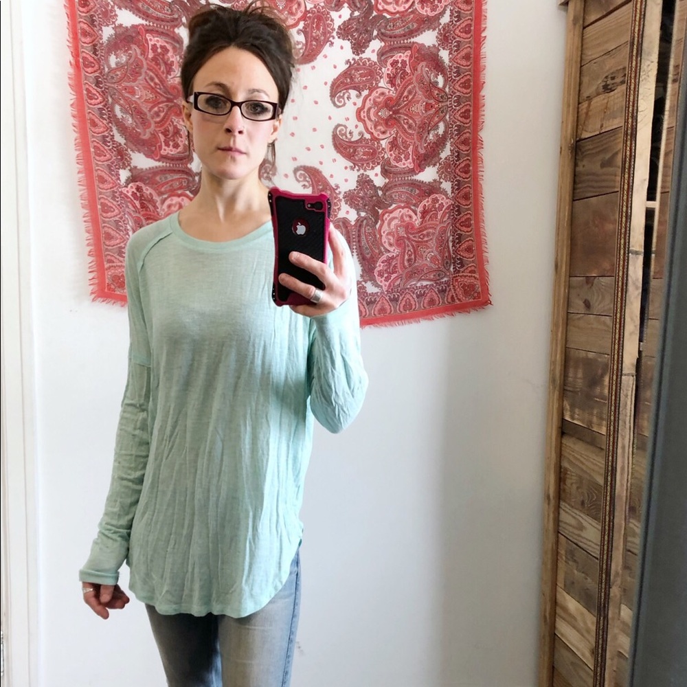 Tresics blue drapey tee